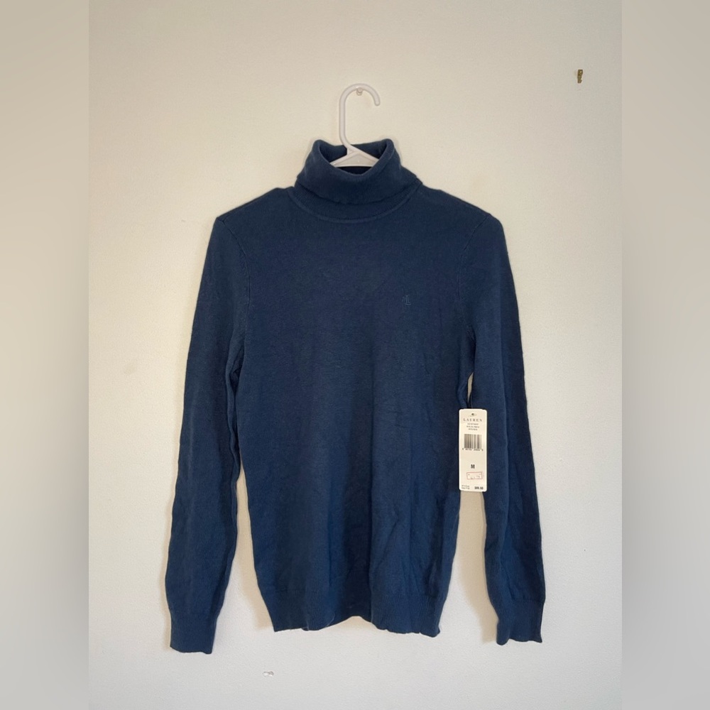 TAG STILL ON! Blue Ralph Lauren long sleeve mock neck sweater. Great condition!